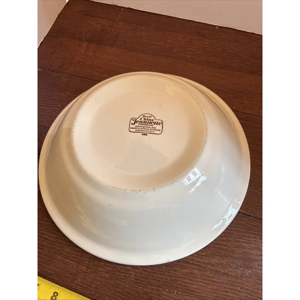 Vintage Royal‎ China Jeannette Vegetable Pasta Serving Bowl 12